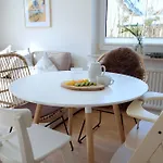 Zur Hanse 1 1 Zingst